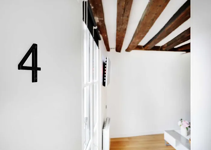 New For 2 People - Le Marais Apartment *